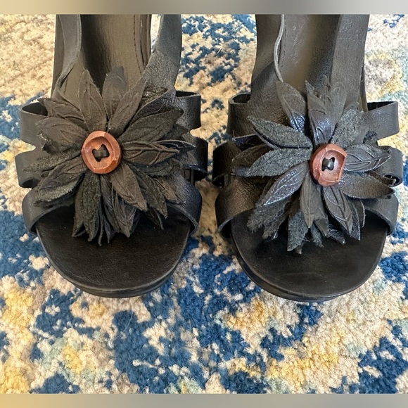 ECCO Women's Kalac Flower Wedge 39/8 - Picture 3 of 13